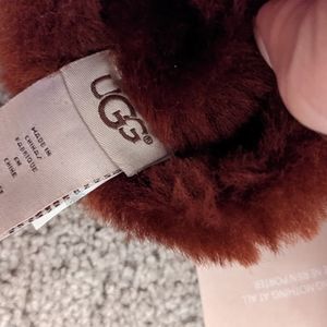 Beautiful Ugg gloves